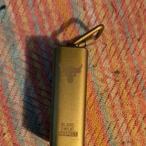 Under Armour Gold Earbud Headphones